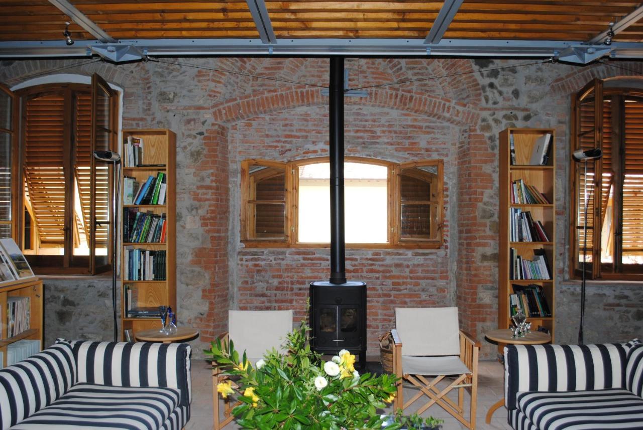 Alojamento de Turismo Rural Fattoria Casamora - Pian di Scò